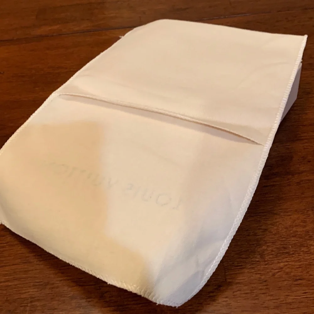 Authentic brand new Louis Vuitton Cream and Blue Dust Bag, small size, rare